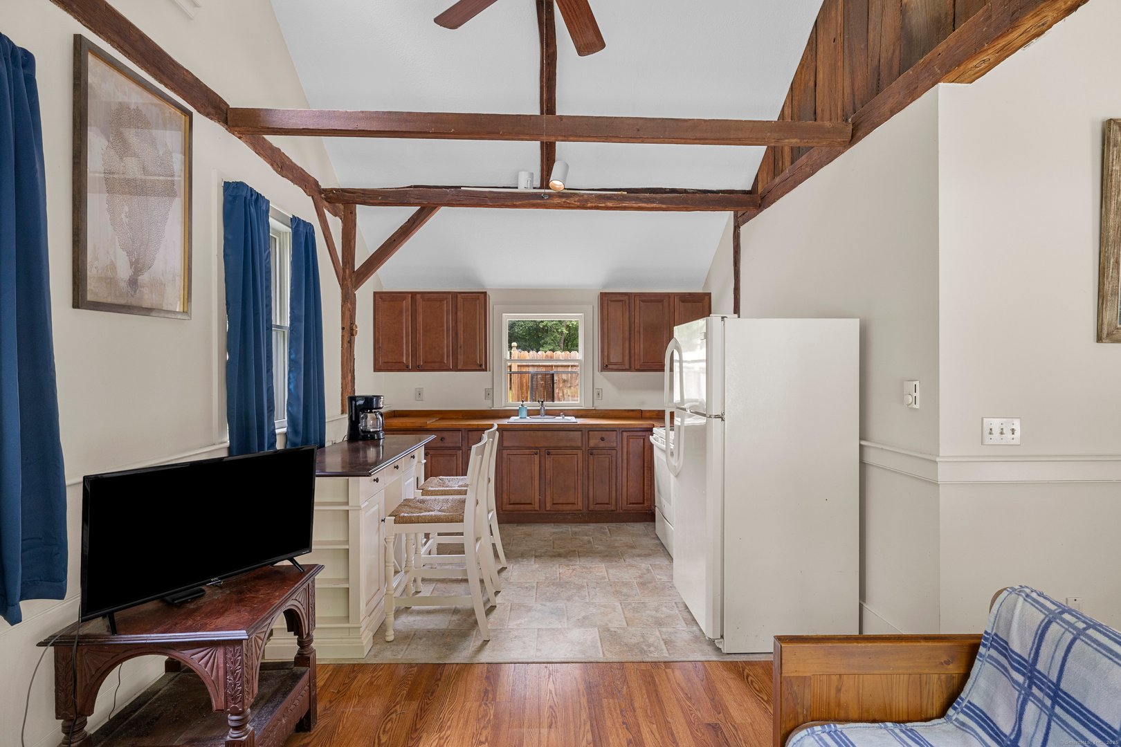 448 A - B Grove Beach Road North Photo 35