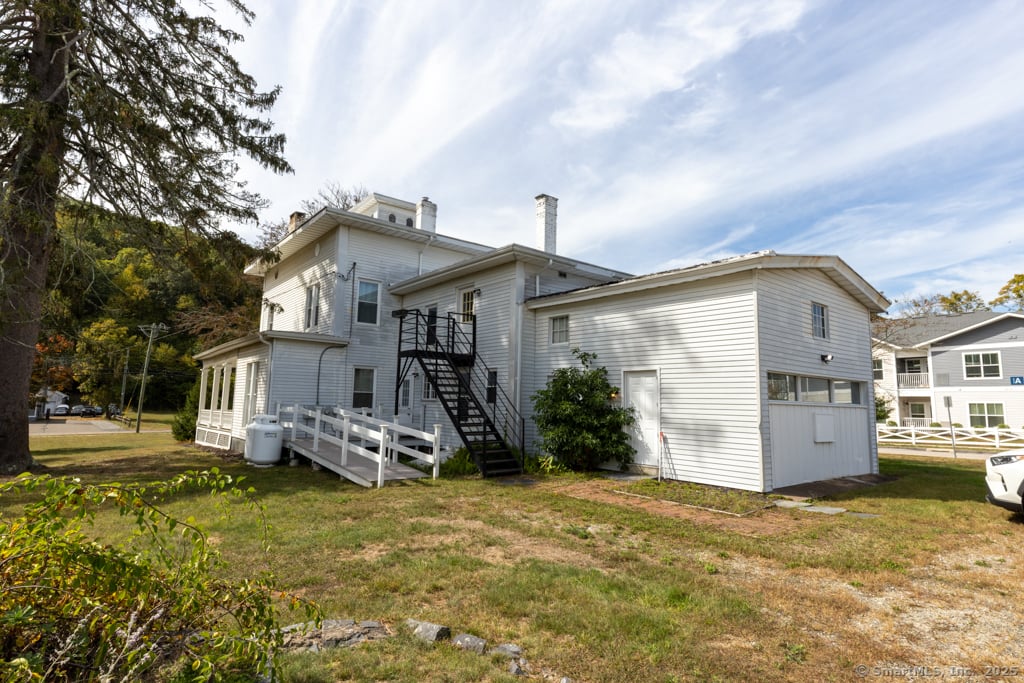 1572 Saybrook Road Photo 29