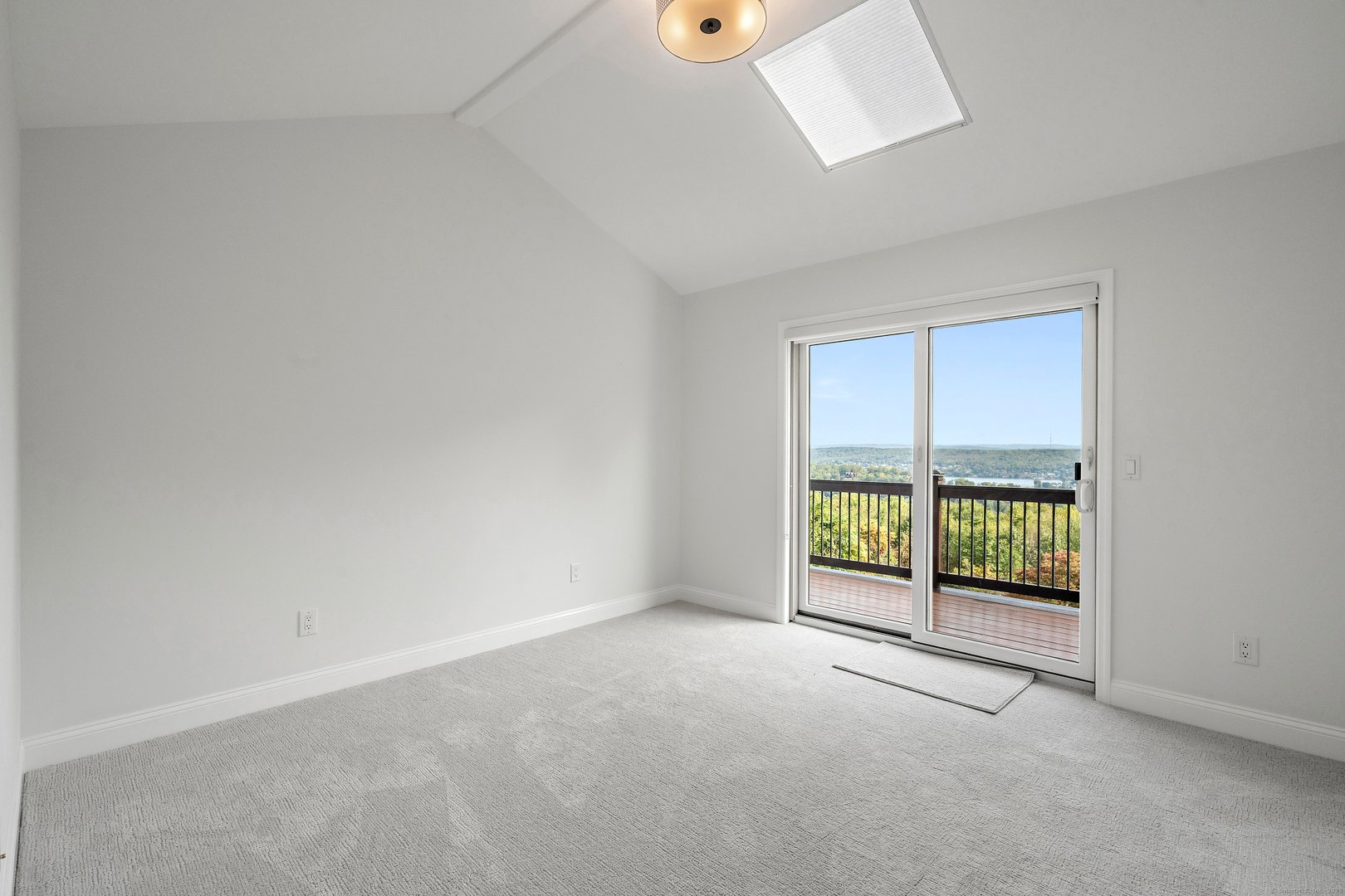 11 Hillcrest Drive Photo 29