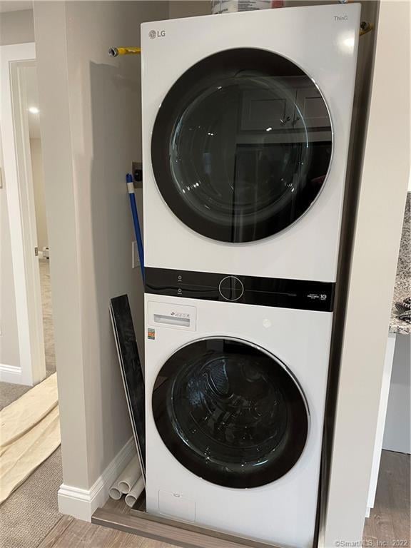 31 Ledge Avenue  #2 Photo 12