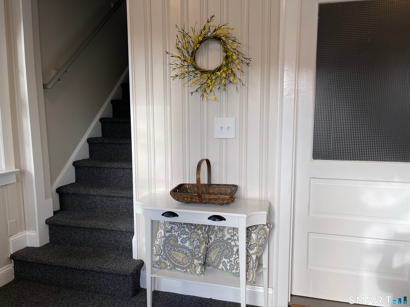 31 Ledge Avenue  #2 Photo 16