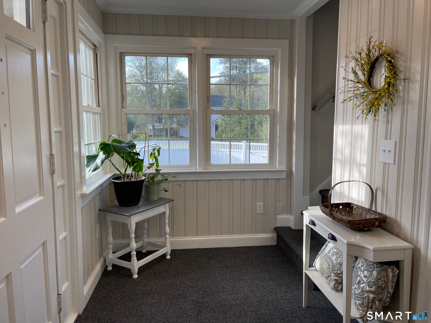 31 Ledge Avenue  #2 Photo 17