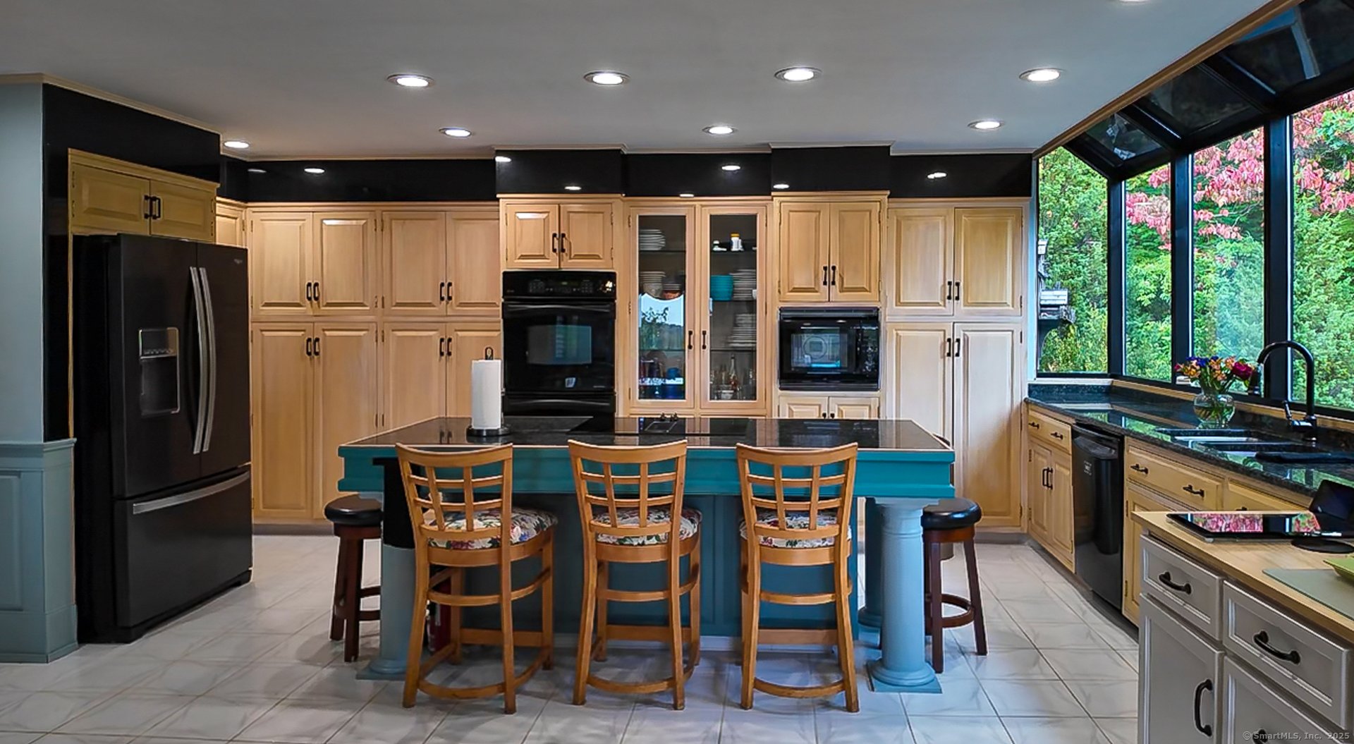 84 Ridge Hill Road Photo 3