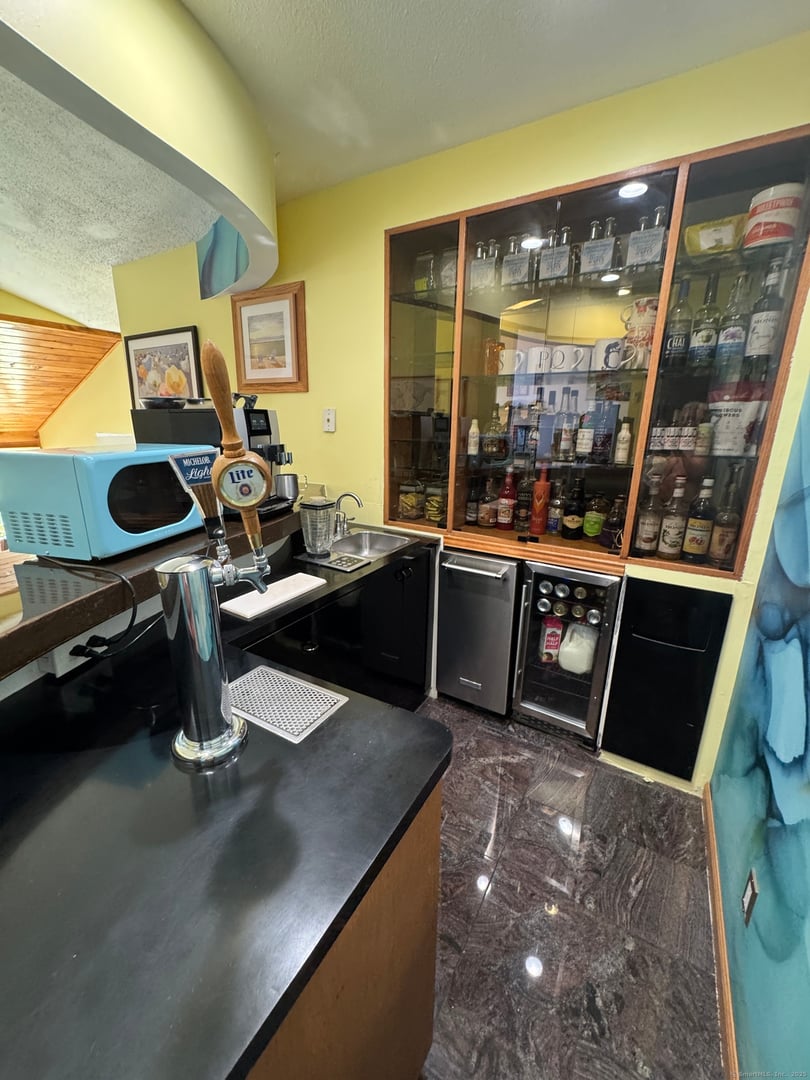 84 Ridge Hill Road Photo 13