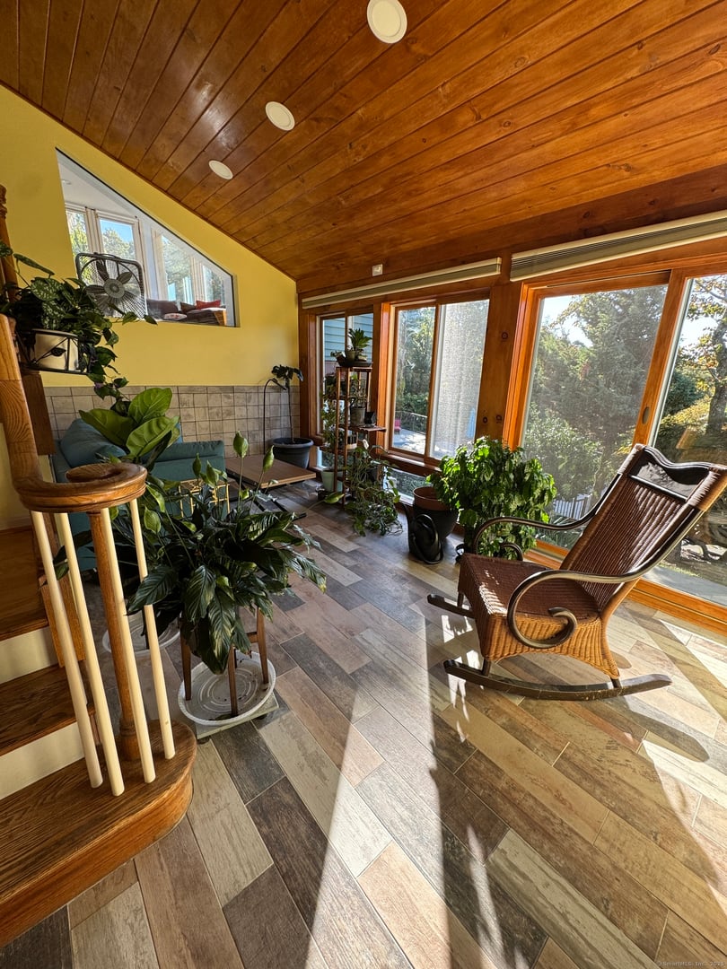 84 Ridge Hill Road Photo 14