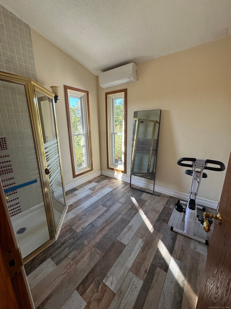 84 Ridge Hill Road Photo 15