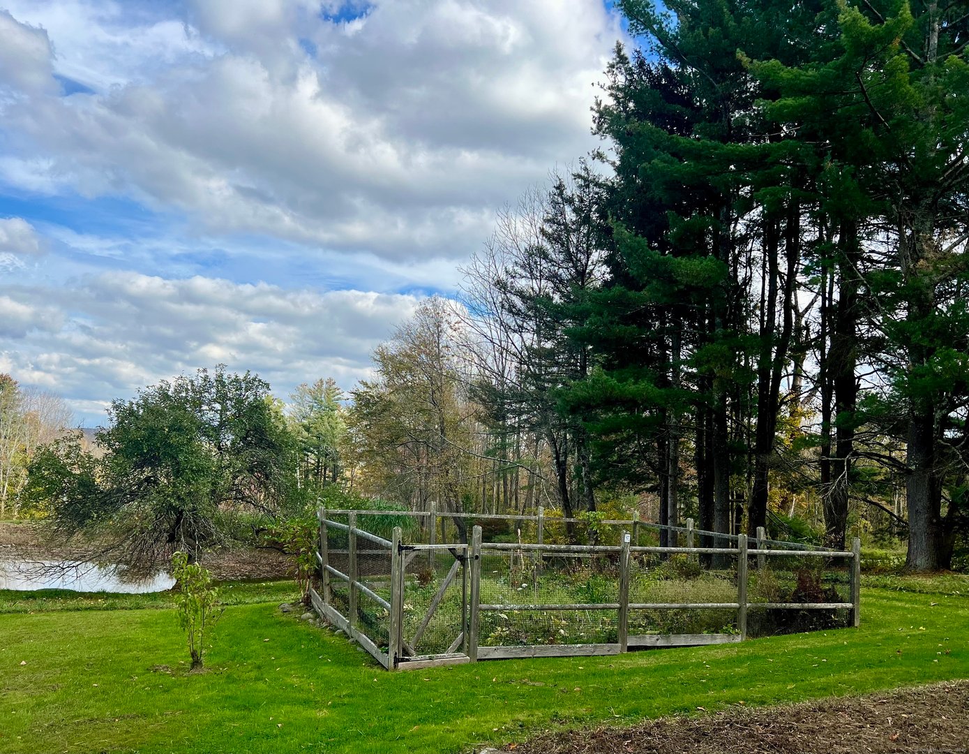 123 Goshen East Street Photo 14