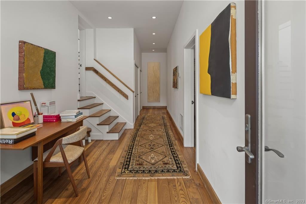 4 Good Hill Road Photo 7