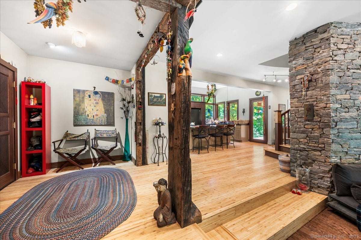 39 Hewitt Road Photo 3