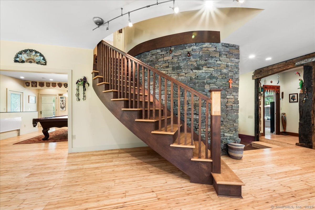 39 Hewitt Road Photo 10