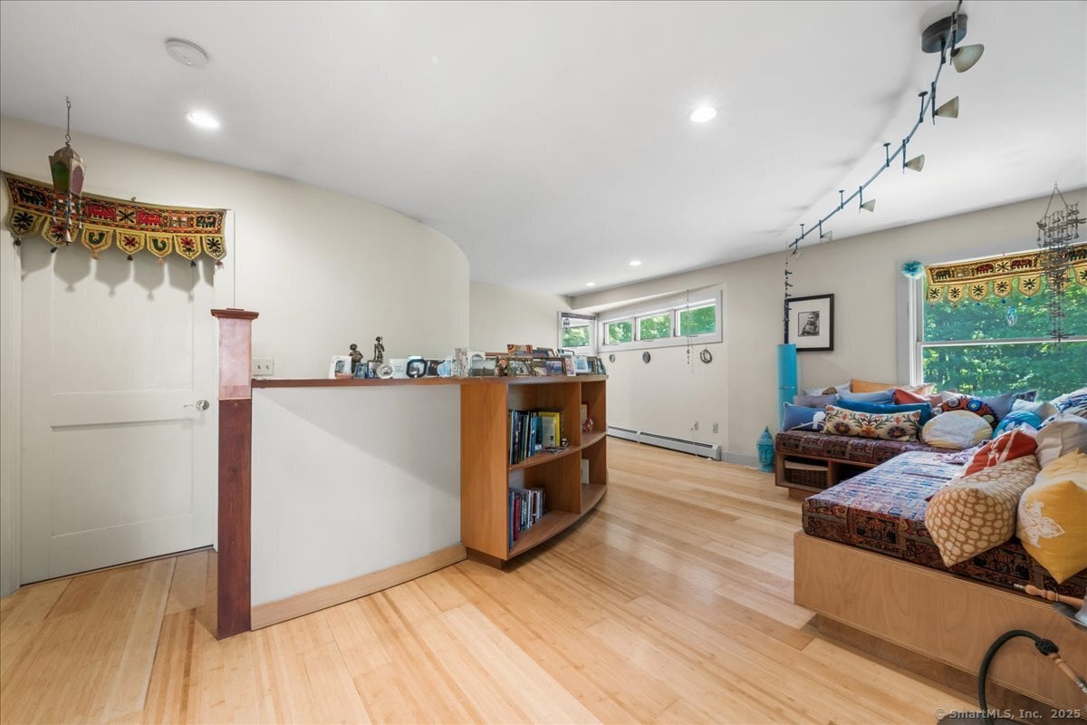 39 Hewitt Road Photo 21