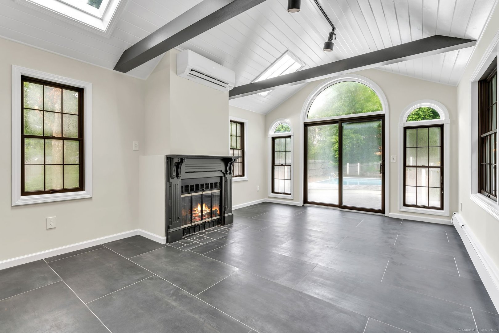 92 Shafer Road Photo 9