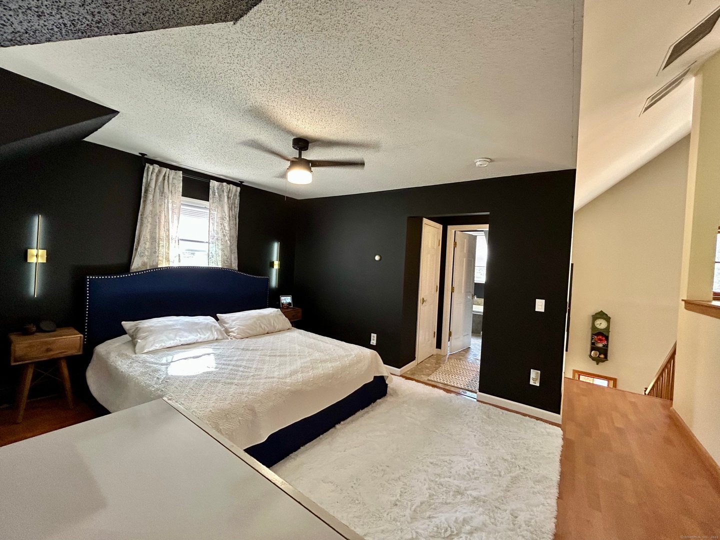 106a Pinney Street Photo 25