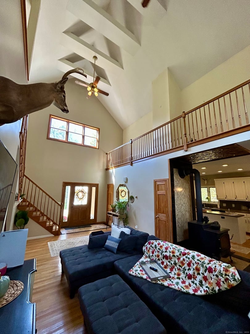 106a Pinney Street Photo 29