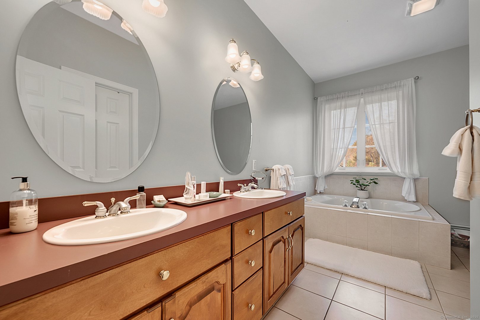 20 Cowles Road Photo 22