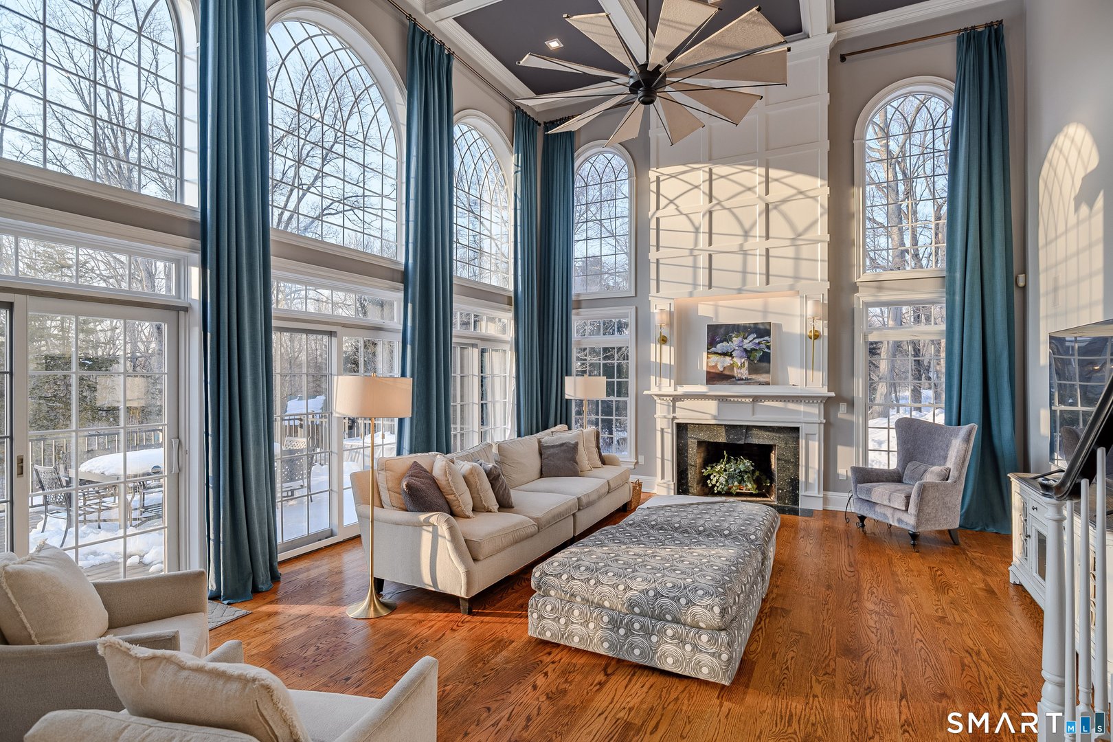 14 Merlins Lane Photo 6