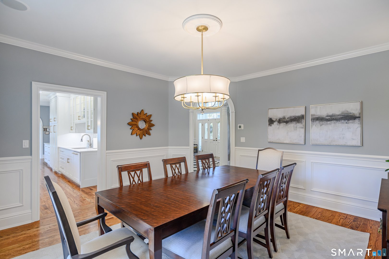 14 Merlins Lane Photo 14