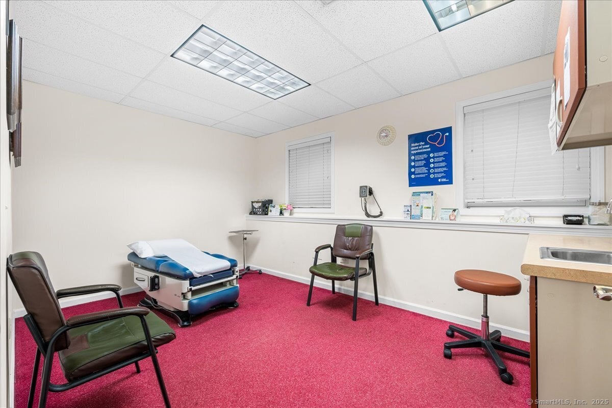 620 Norwich New London Turnpike Photo 24