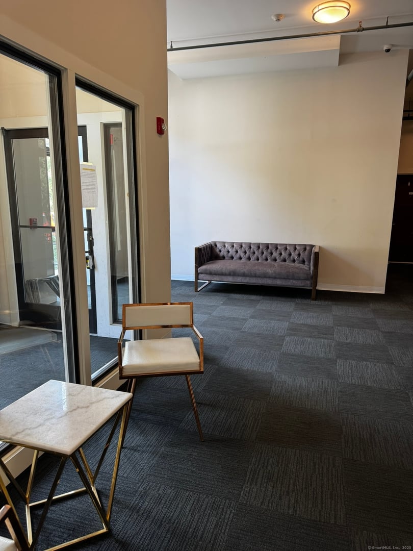 1435 State Street Photo 5