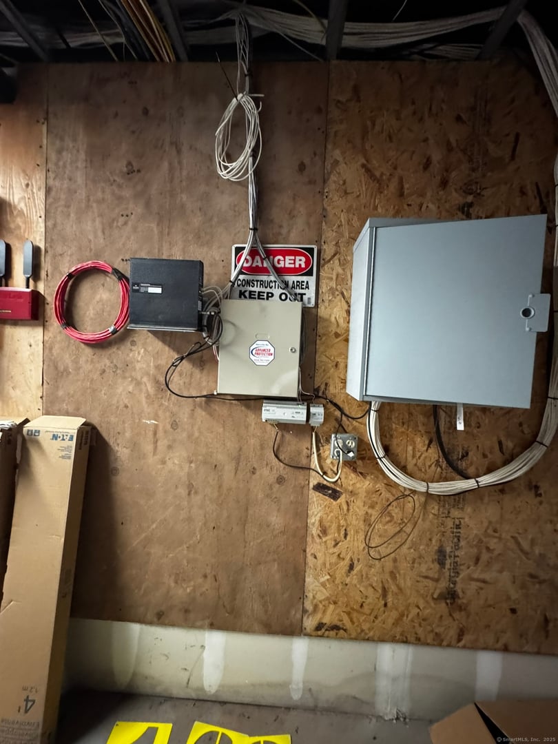 1435 State Street Photo 20