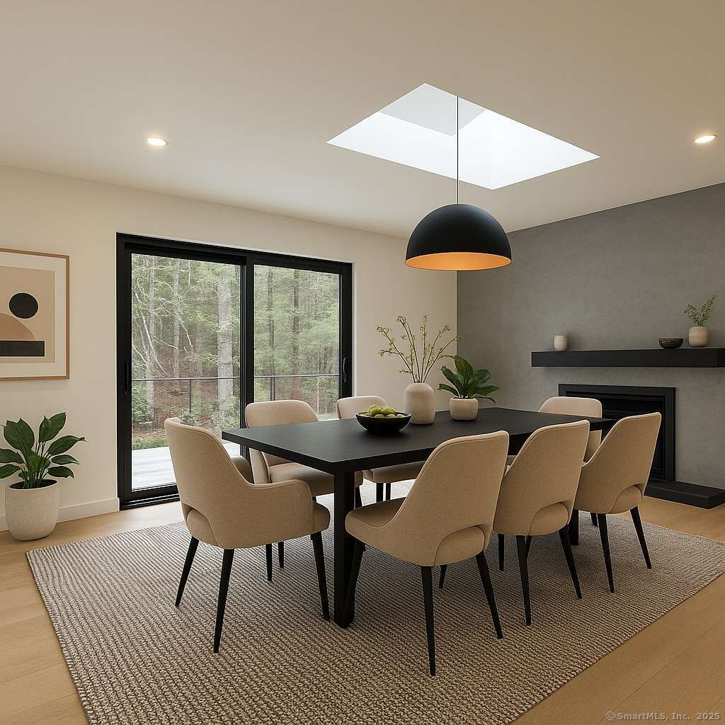 11 Coachman Lane Photo 12