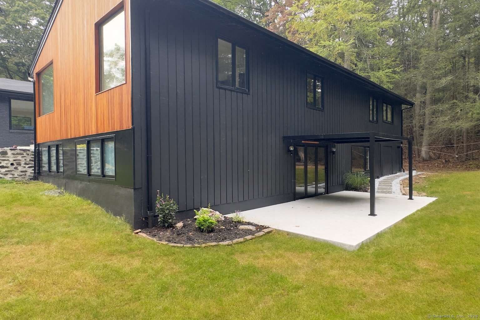 11 Coachman Lane Photo 30