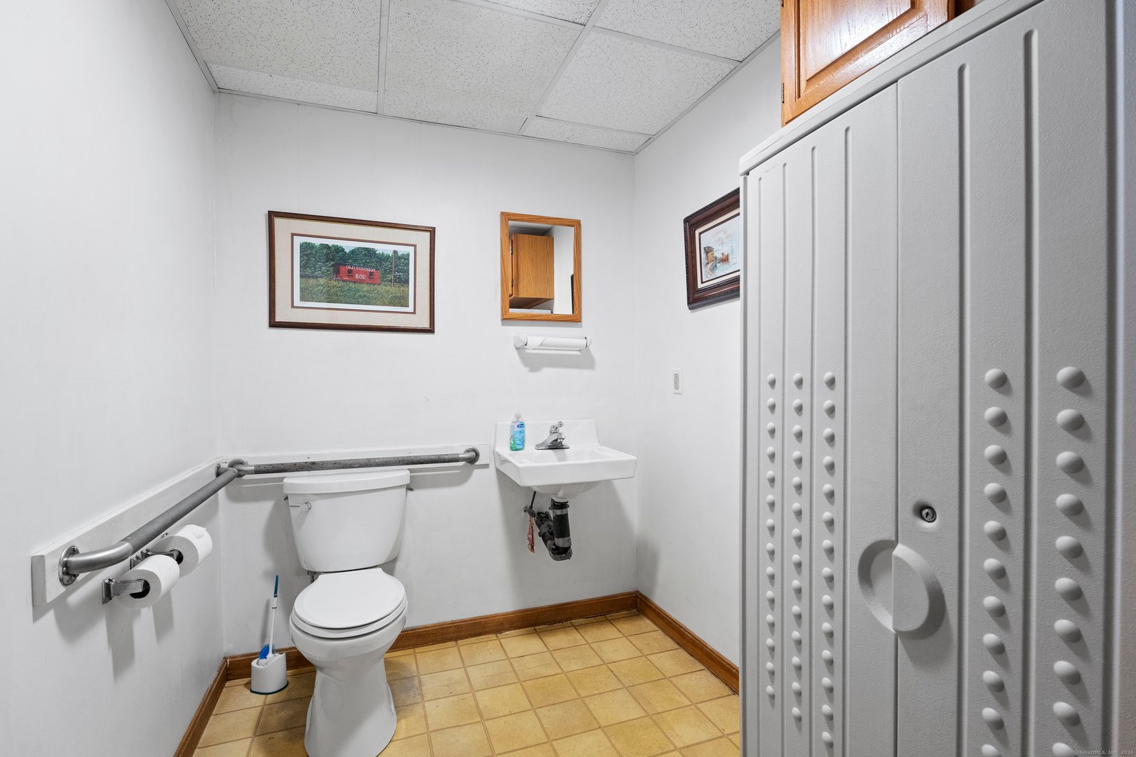 1204 North Road Photo 17