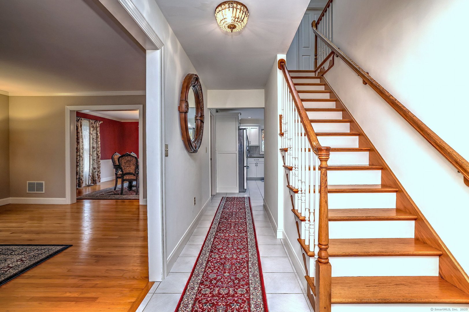 920 Green Circle Photo 10