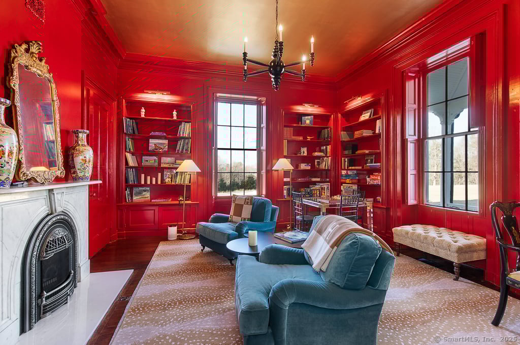 114 Walkley Hill Road Photo 8