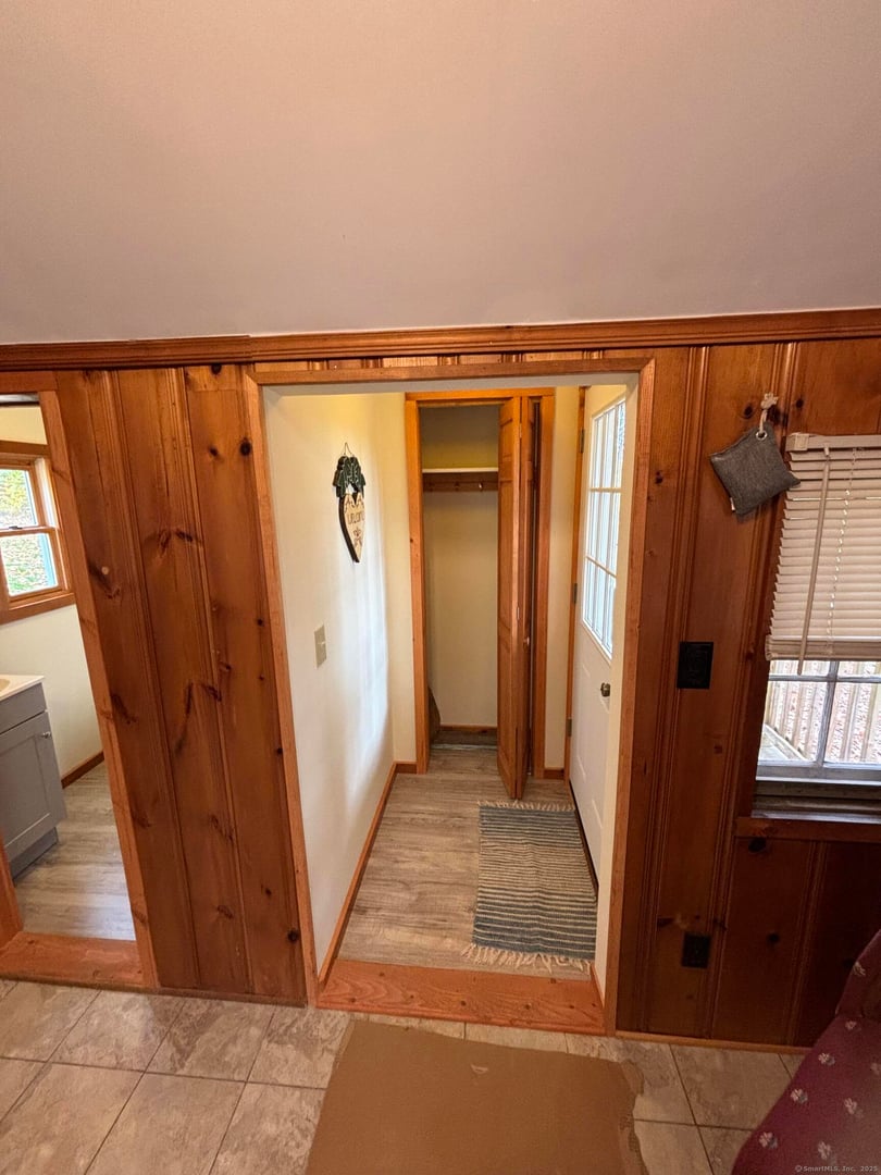 34 Gardner Lake Heights Photo 12