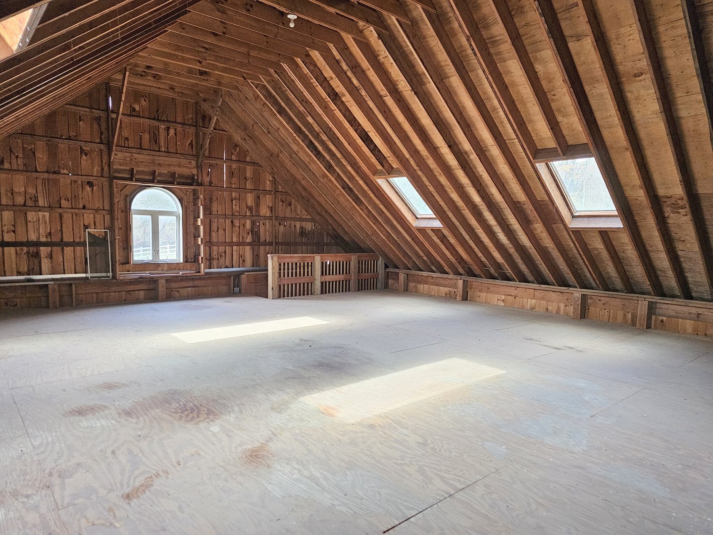 819 Main Street North Photo 20