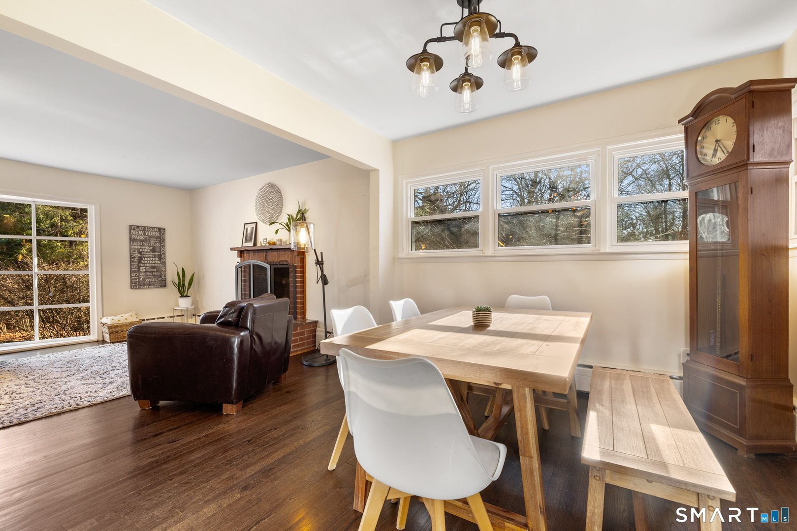 26 Forest Lane Photo 11