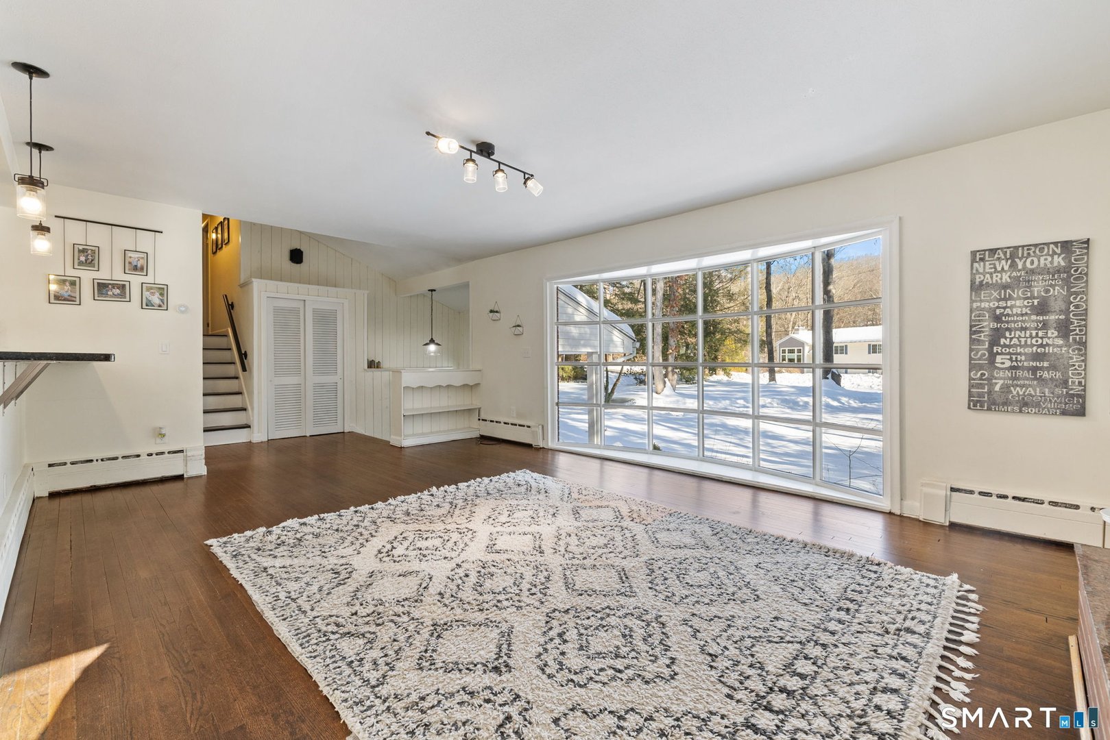 26 Forest Lane Photo 19