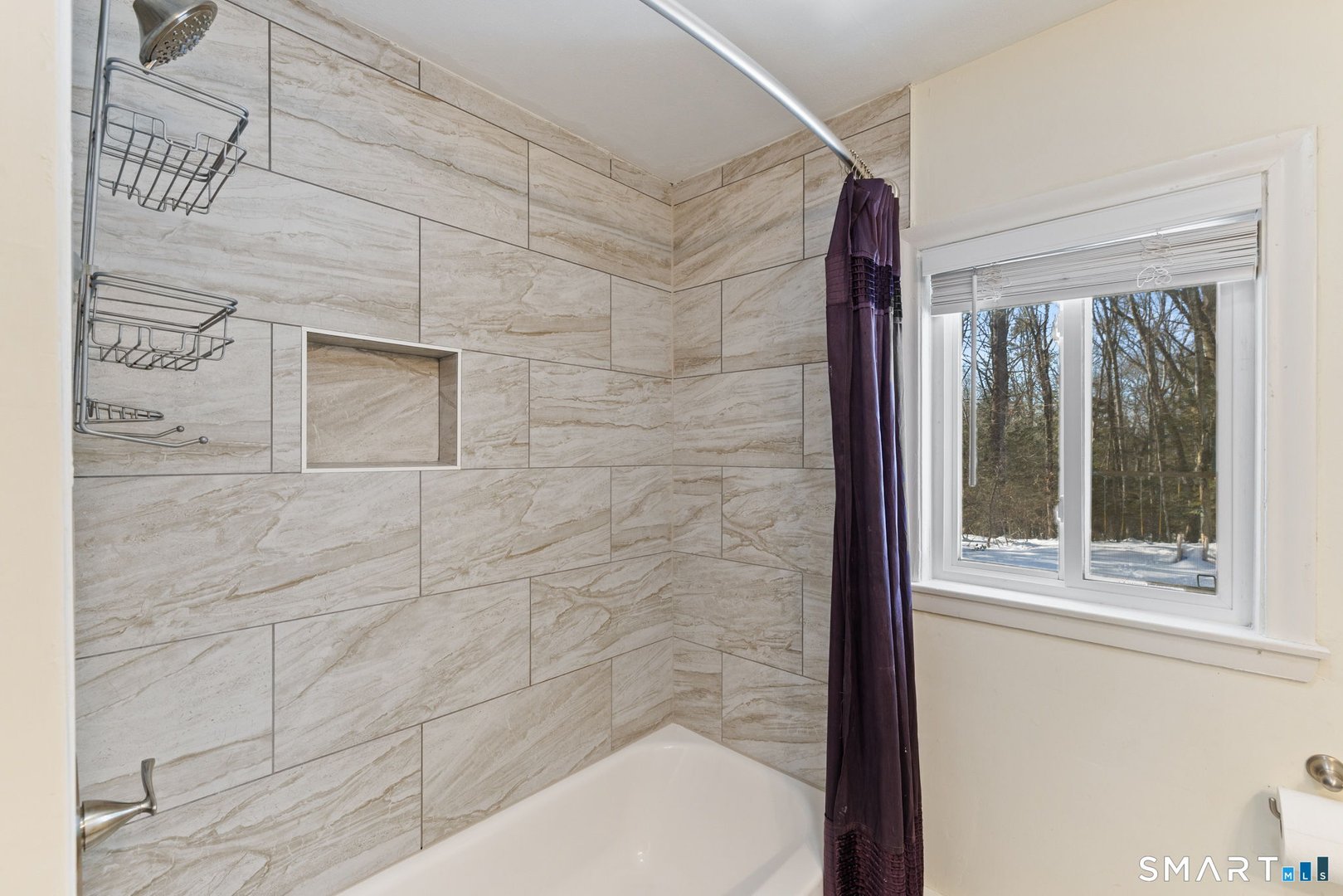 26 Forest Lane Photo 25