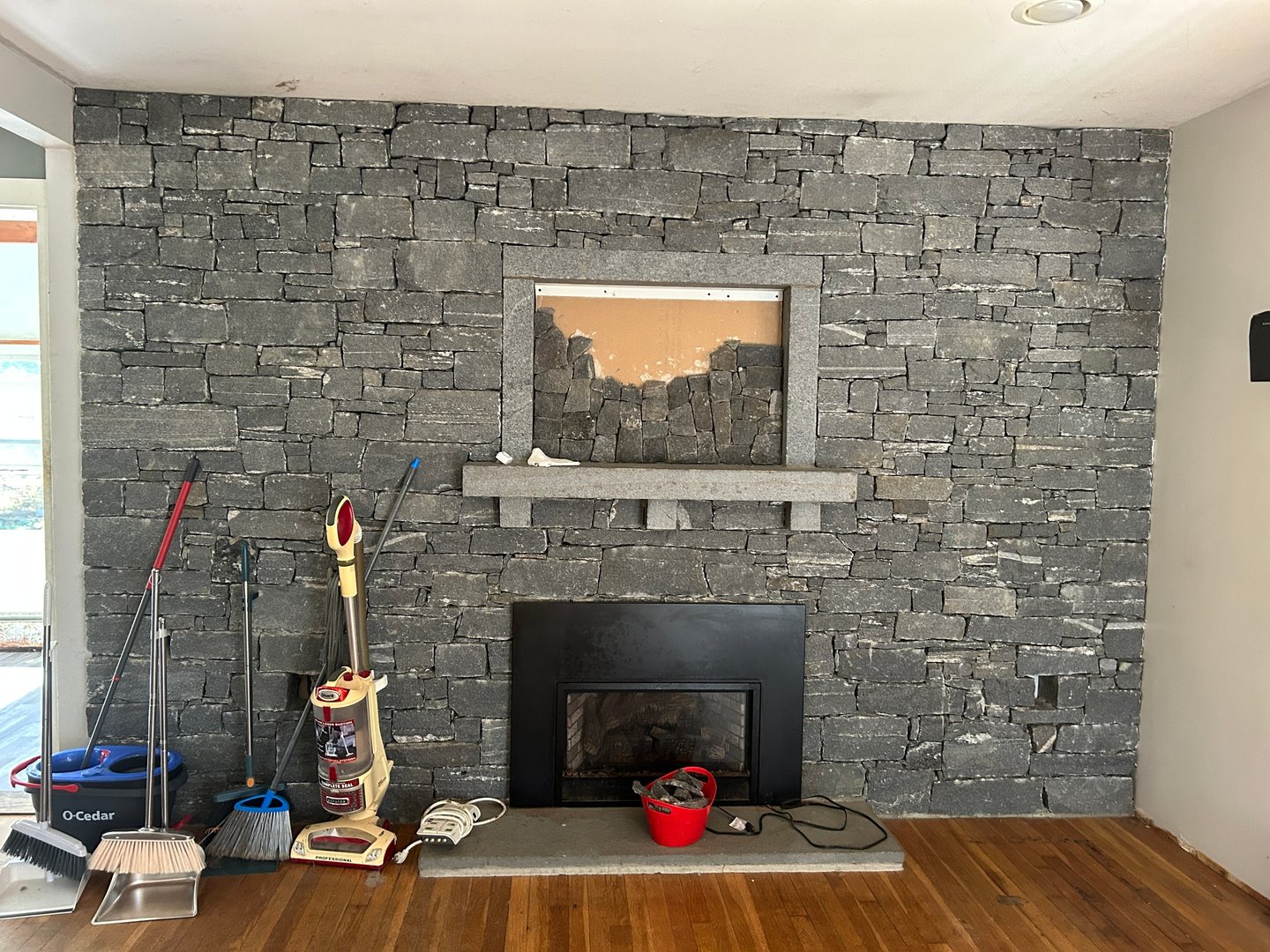 30 Burr Road Photo 2