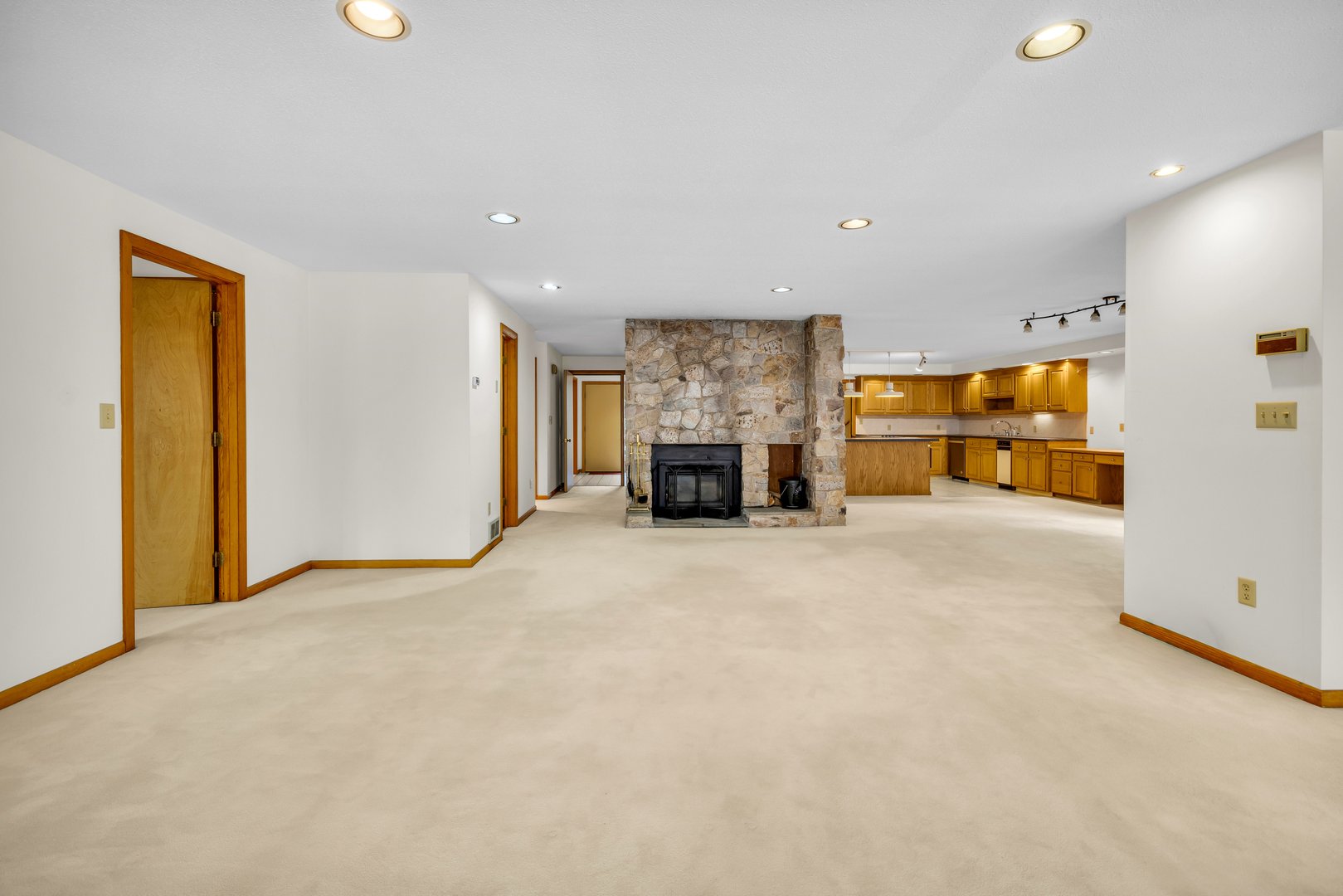 1 Northcrest Drive Photo 11