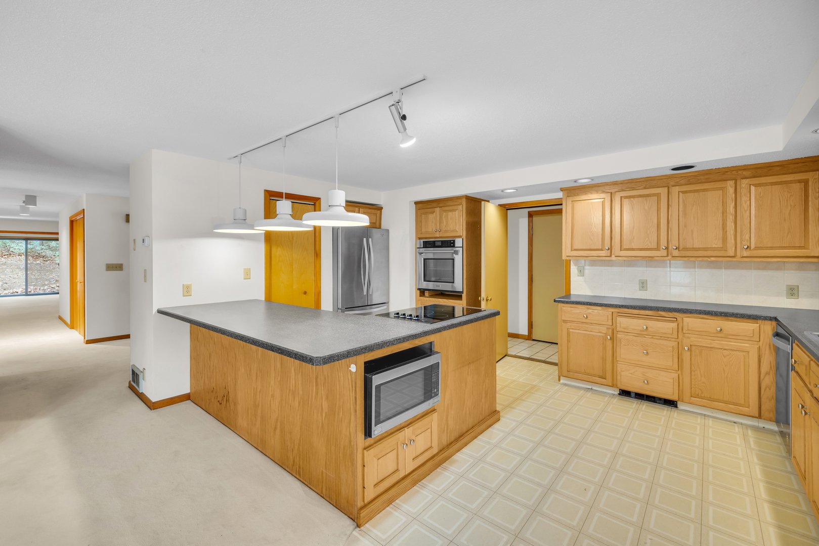 1 Northcrest Drive Photo 15