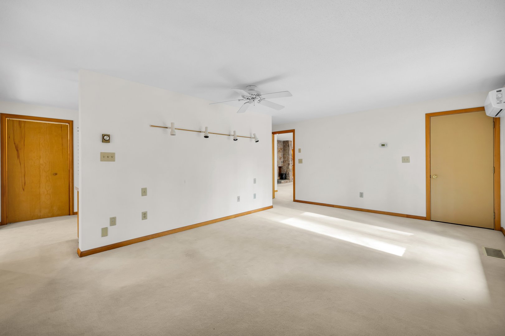 1 Northcrest Drive Photo 23