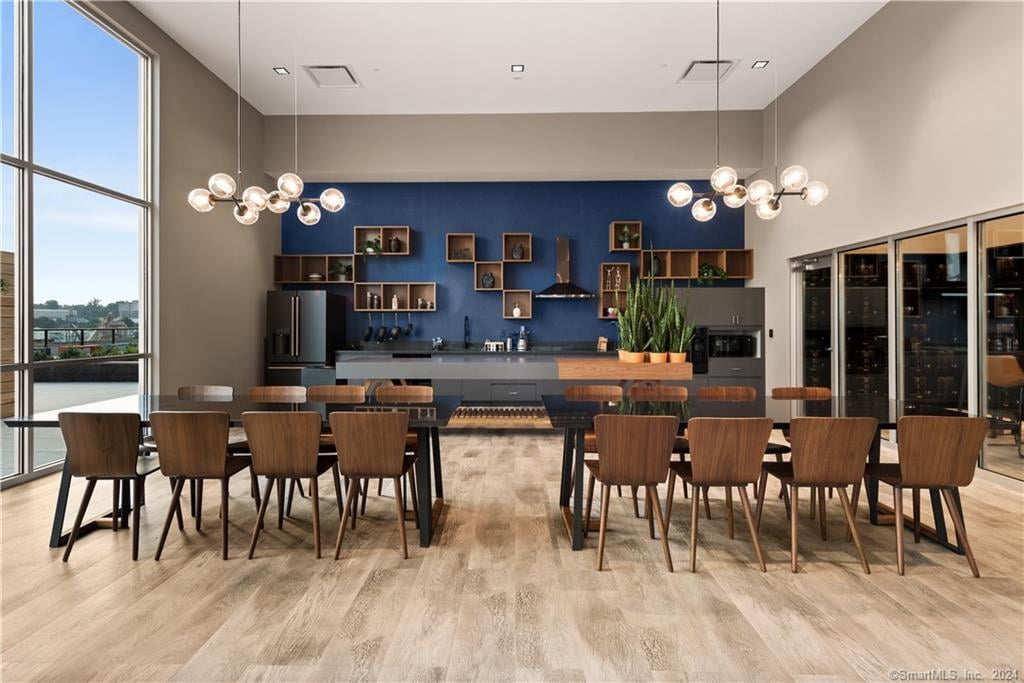 880 Pacific Street  #1557 Photo 4