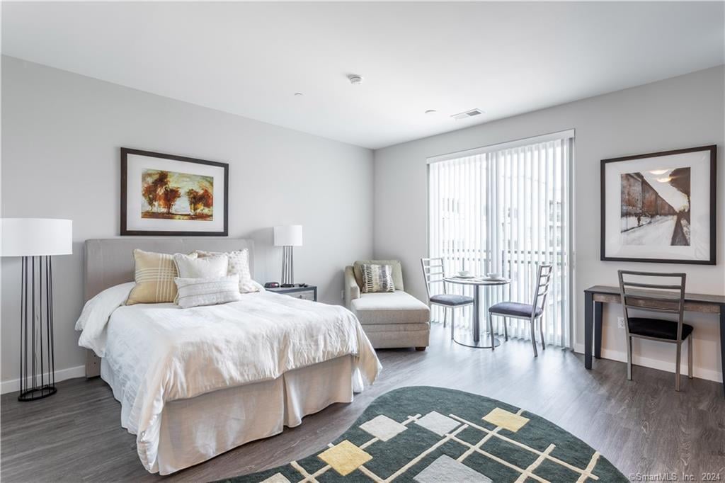 300 Glover Avenue  #B420 Photo 10