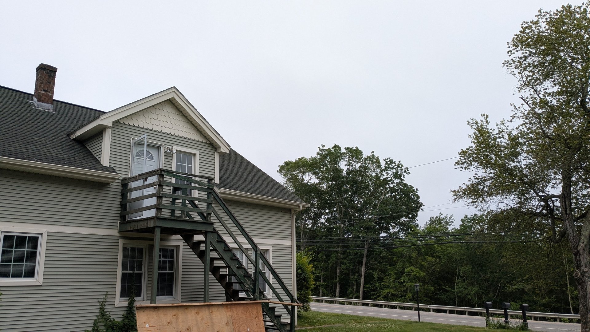 730 Plainfield Road Photo 2