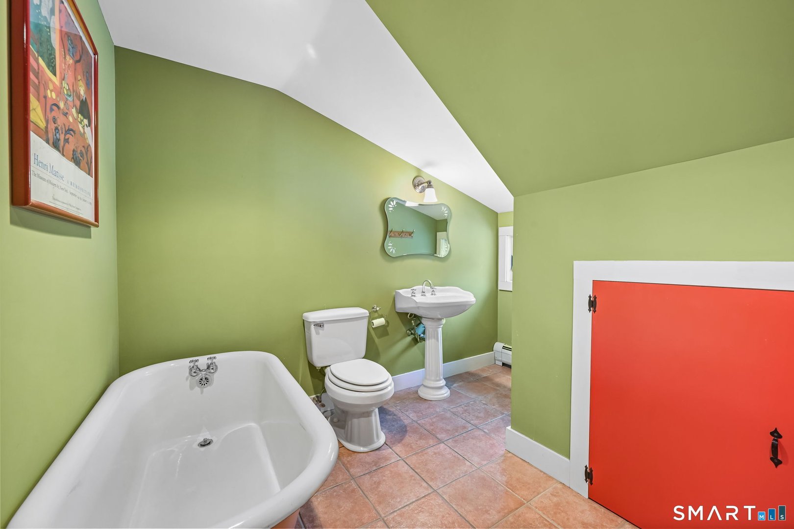 32 Catalpa Road Photo 27