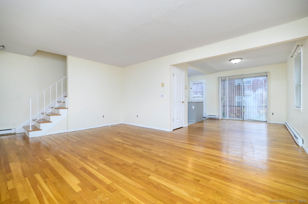 922 Shippan Avenue  #1 Photo 4