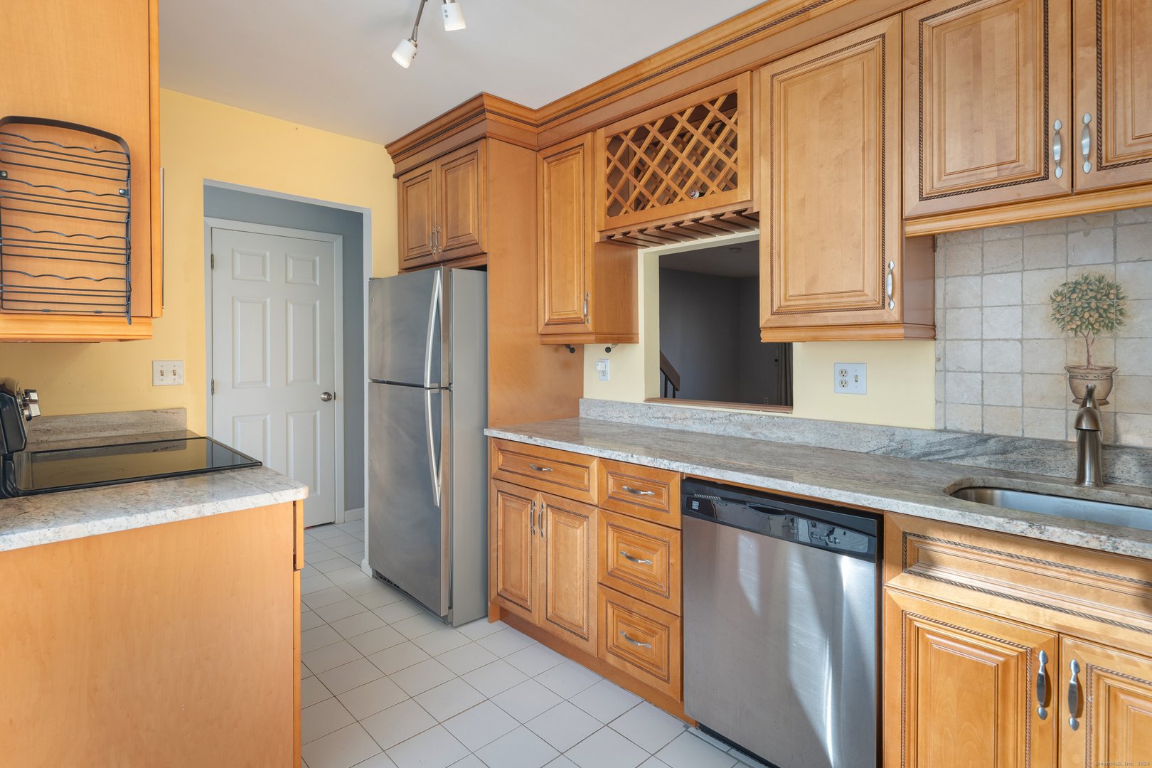 123 Old Belden Hill Road  #APT 15 Photo 11