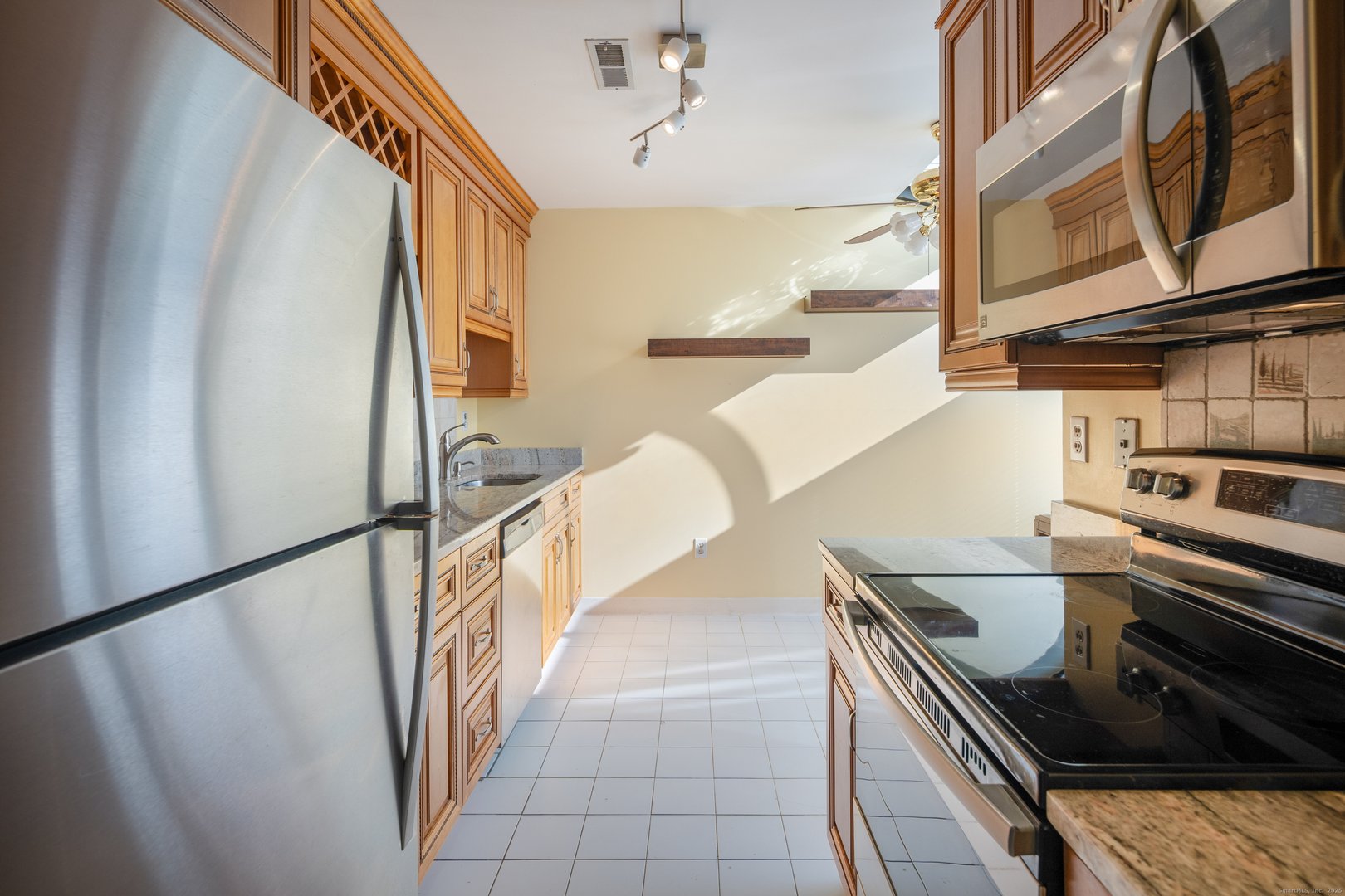 123 Old Belden Hill Road  #APT 15 Photo 14