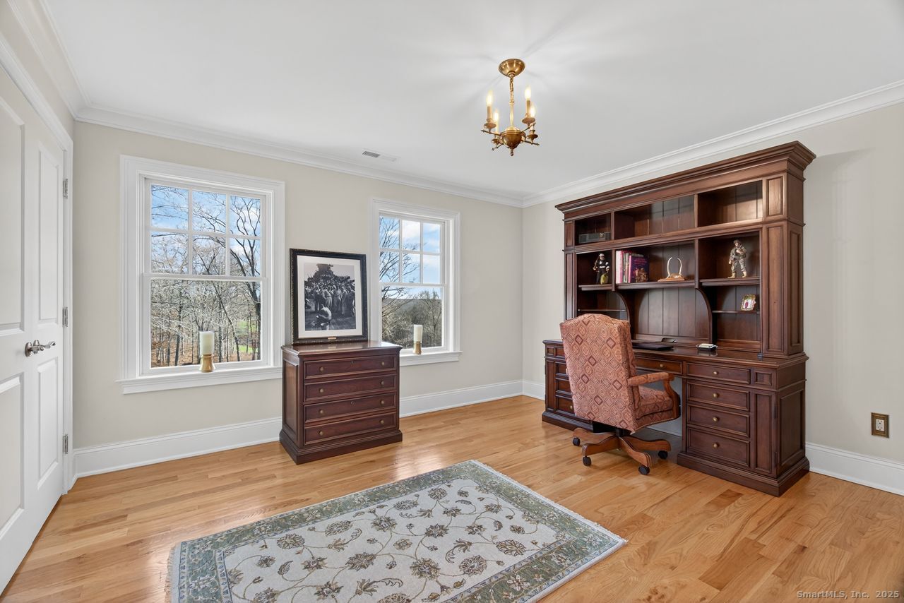 401 Fox Hopyard Road Photo 25