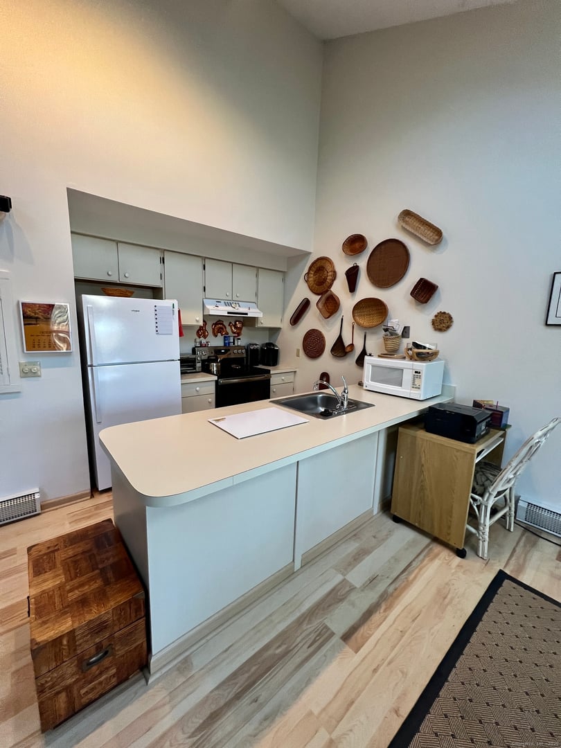 207 Ledge Drive Photo 7