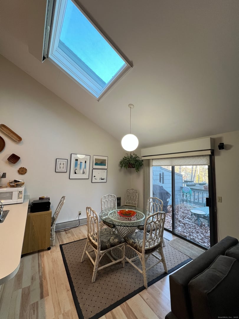 207 Ledge Drive Photo 8