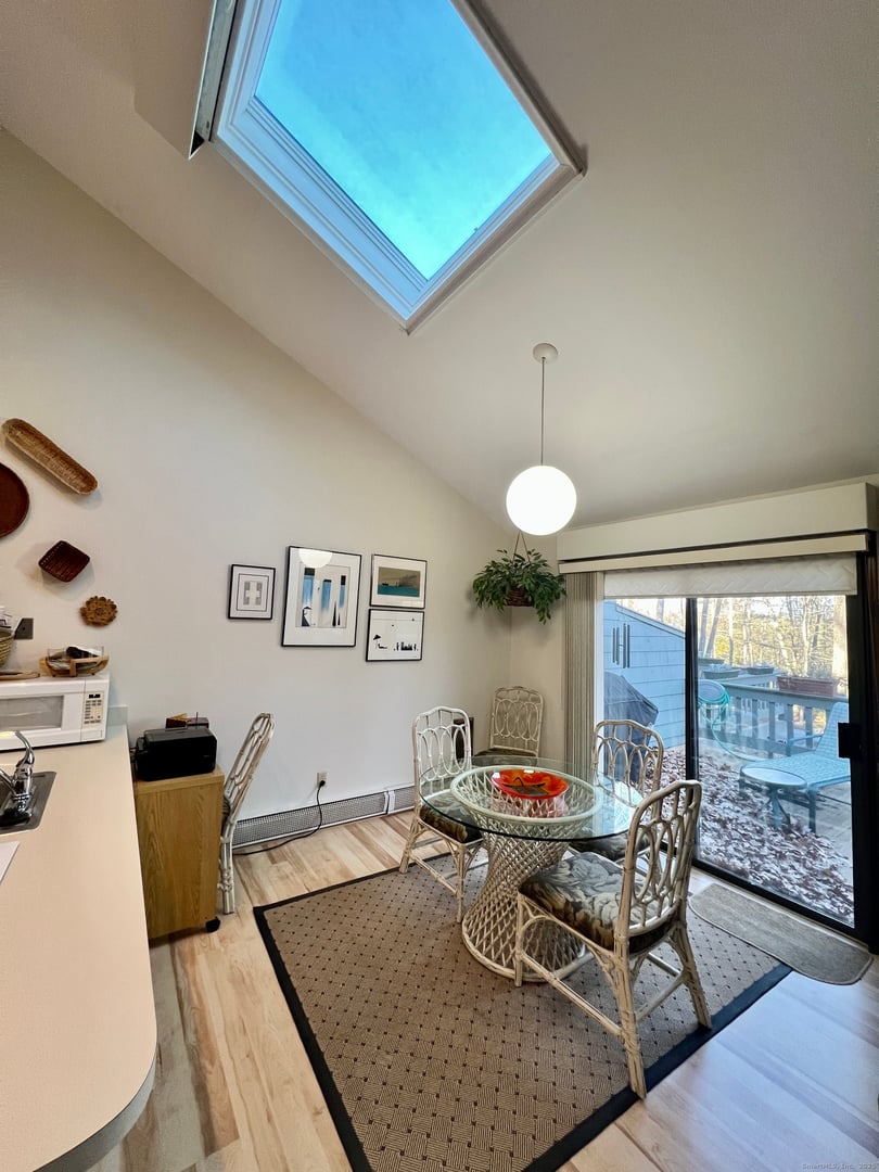 207 Ledge Drive Photo 10