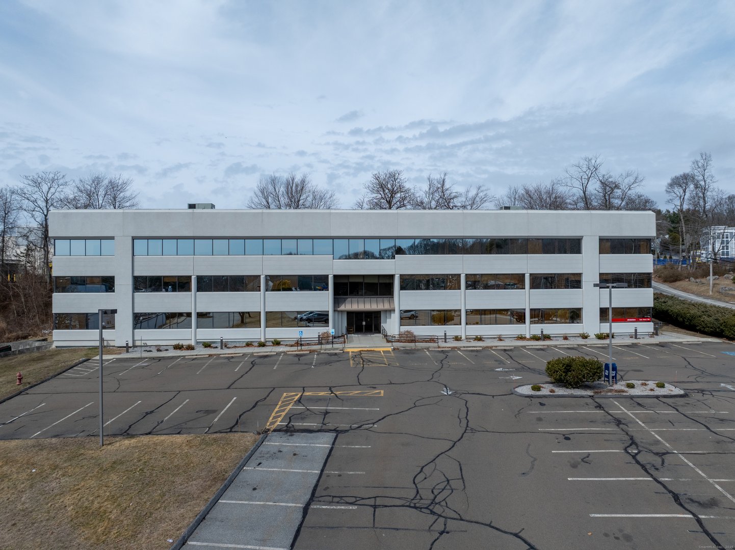 400 Bayonet Street Photo 15